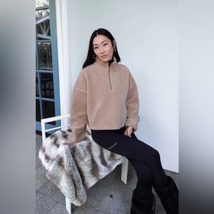 Recreational Habits Horton Sherpa Quarter Zip in Brown. Size S.